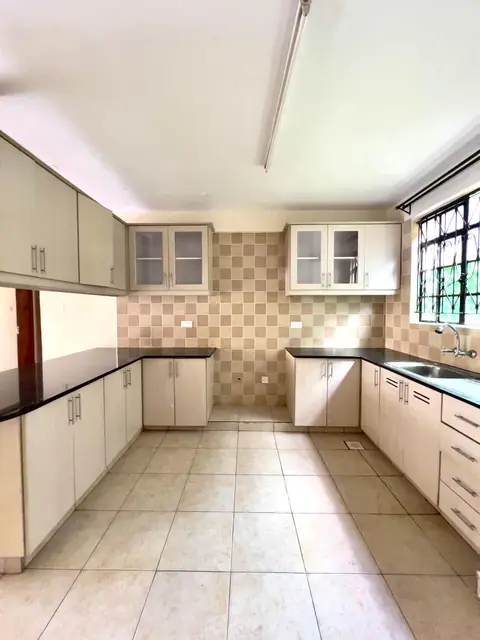 2 Bedroom Apartment For Rent In Riverside drive Nairobi — photo 1