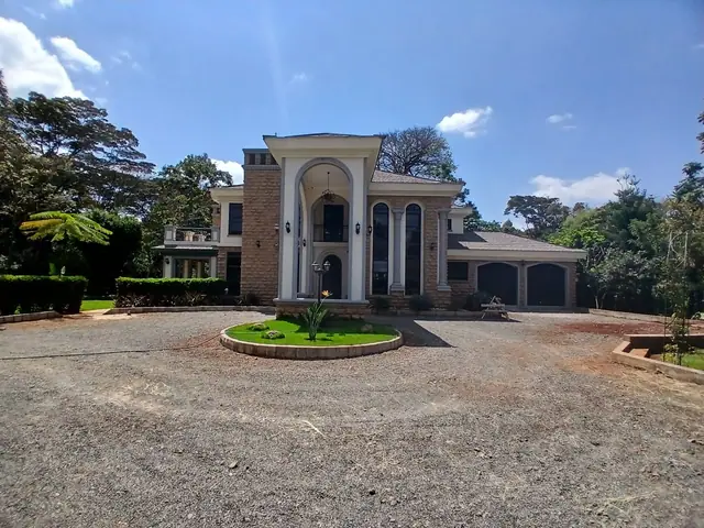 5 Bedroom Townhouse For Rent In Karen, Nairobi — photo 16