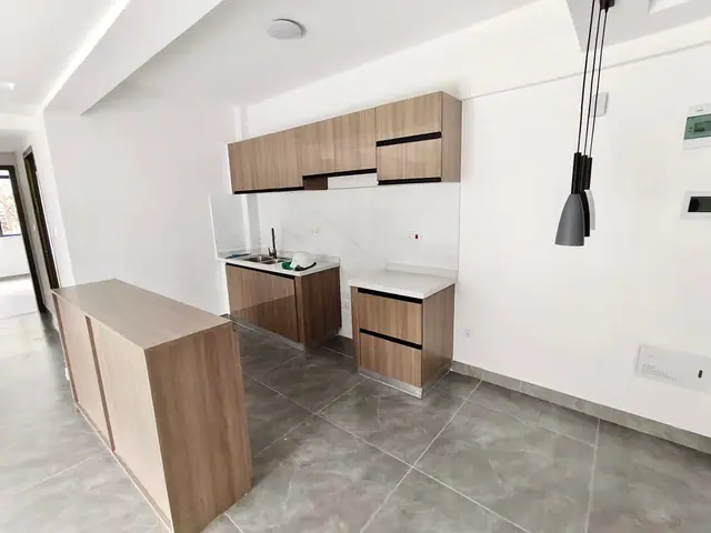 2 Bedroom With Dsq For Rent In Riverside Drive — photo 3