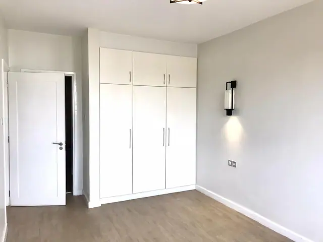 2 Bedroom Apartment For Rent Riverside Drive — photo 7