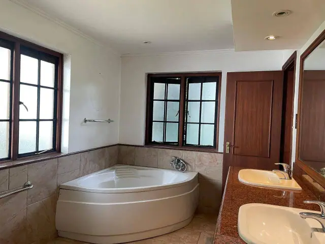 4 Bedroom Townhouse For Rent In Spring Valley, General Mathenge Road — photo 6