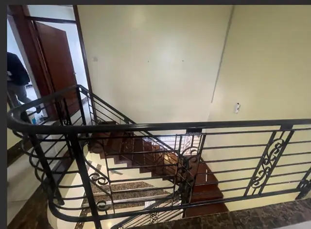 6 Bedroom Townhouse For Sale In Kitisuru Nairobi — photo 17