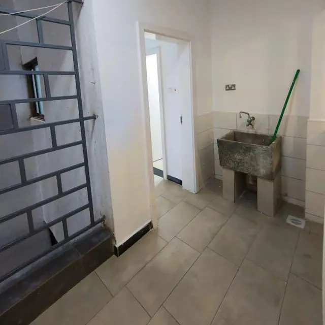 3 Bedroom Apartment For Rent In Kileleshwa, Nairobi — photo 13