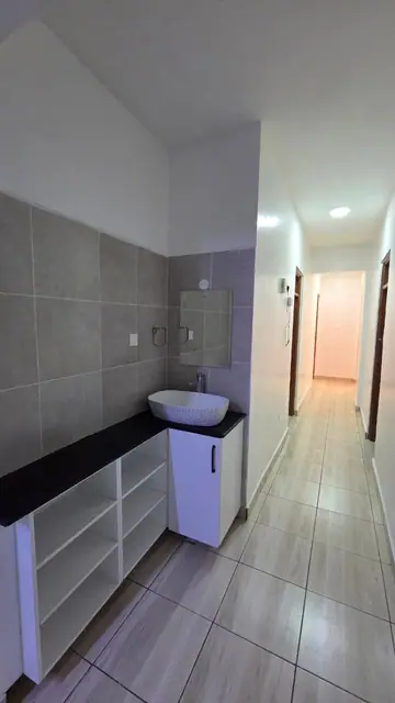 4 Bedroom Apartment For Sale In Parklands, Nairobi Off Batu Batu Road — photo 7