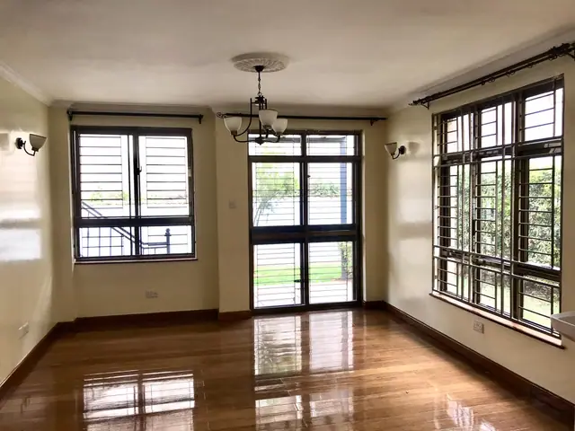 5 Bedroom Townhouse For Rent In Lavington — photo 13