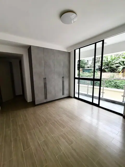 2 Bedroom With Dsq For Rent In Riverside Drive — photo 6