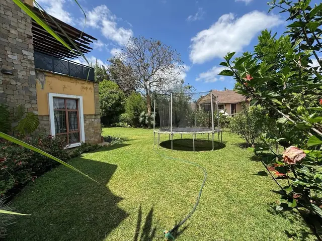 5 Bedroom Townhouse For Sale In Runda, Nairobi — photo 4