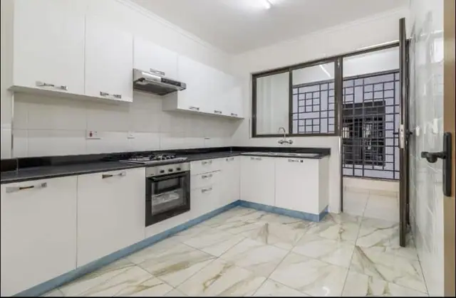 2 & 3 bedroom apartment for sale in Kilimani, Nairobi — photo 2