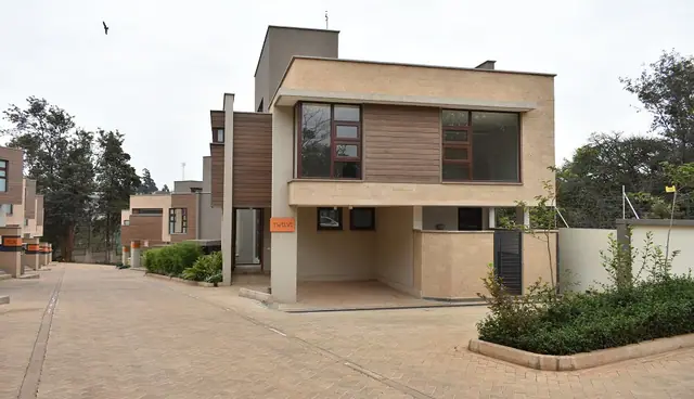 4 Bedroom Townhouse For Sale In Lavington, Chalbi Drive — photo 1