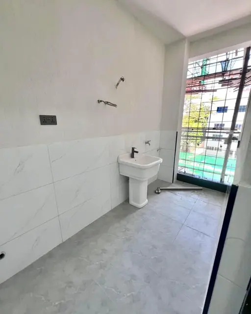 Oak Classic Residency. 1 & 2 Bedroom Apartments For Sale In Kilimani,Nairobi — photo 2