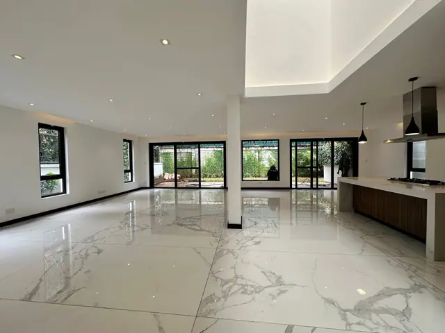 4 Bedroom Townhouse For Sale In Springvalley, Peponi Road — photo 4