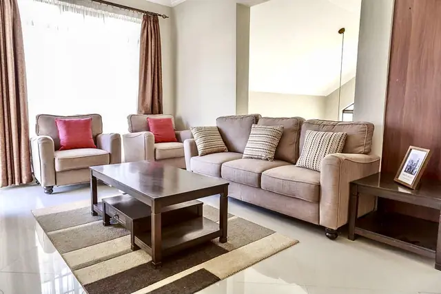 Rent to own 4 bedroom townhouse with Dsq in Kitengela — photo 4