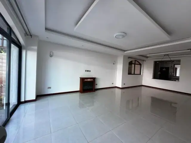 5 Bedroom Townhouse For Rent In Lavington, Nairobi — photo 18