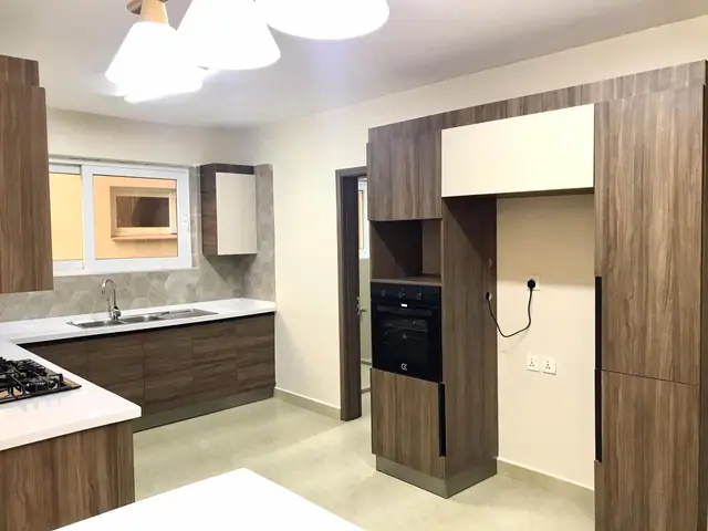 3 Bedroom Apartment With DSQ For Rent In Kilimani, Nairobi — photo 3