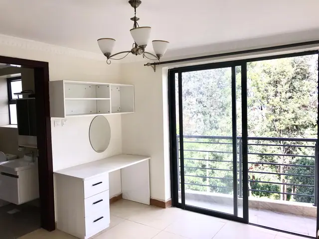 3 bedroom apartment with Dsq for sale in Ruaka — photo 12