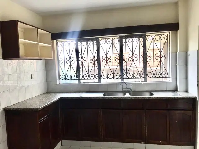 4 Bedroom Apartment For Rent In Kileleshwa Ksh 110,000 — photo 2