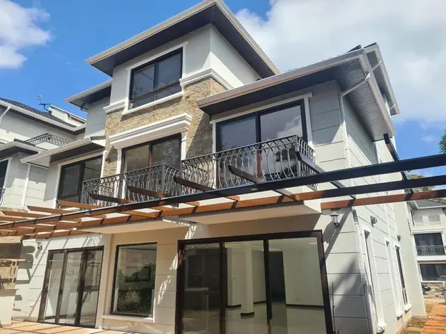 4 Bedroom Townhouse For Sale In Peponi Road, Westlands — photo 1