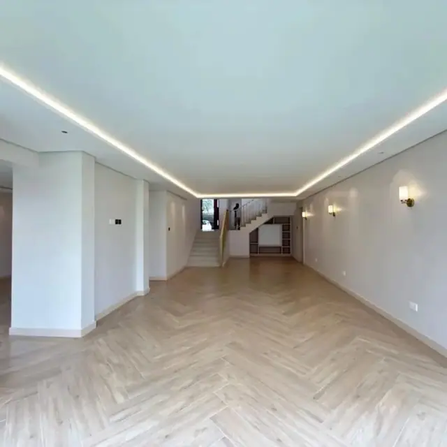 5 Bedroom Town House For Rent In Lavington — photo 3