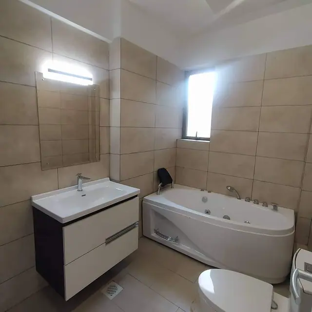 4 Bedroom Apartment For Sale In Lavington, Nairobi — photo 5