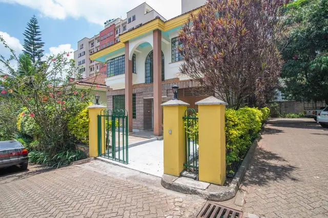 4 Bedroom Townhouse For Sale In Westlands, Nairobi — photo 1