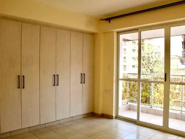 4 bedroom apartment for sale in Parklands — photo 4