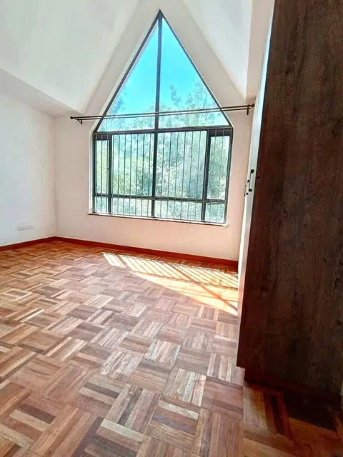4 Bedroom With Dsq For Rent In Karen Nairobi Off Bogani Road — photo 18