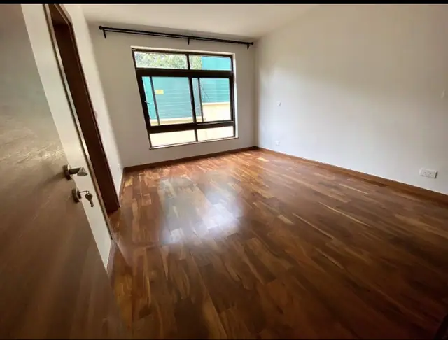 5 Bedroom Townhouse For Rent In Lavington, Chalbi Drive — photo 13
