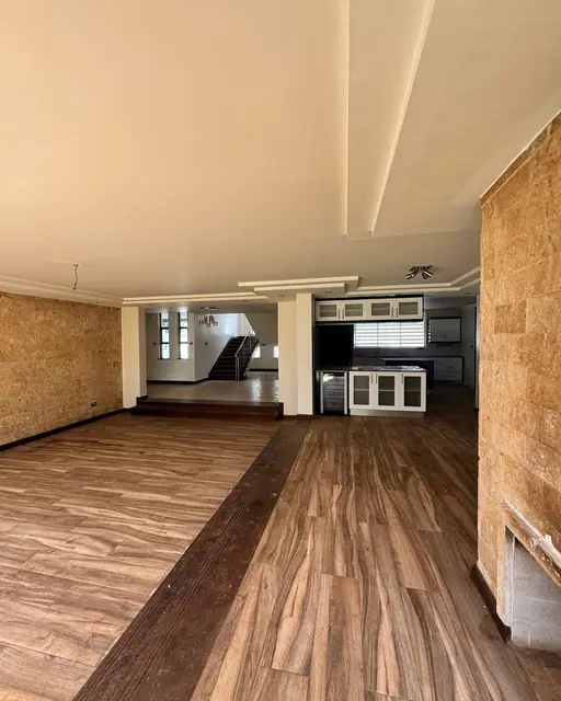 5 Bedroom Townhouse For Sale In Lavington, Isaac Gathanju road — photo 3