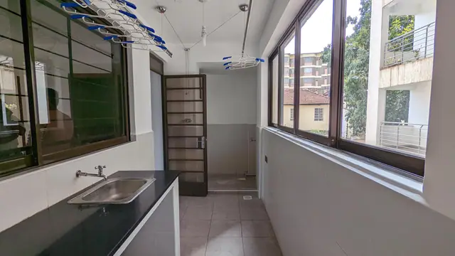 2 Bedroom Apartment For Rent In Parklands, Nairobi — photo 4