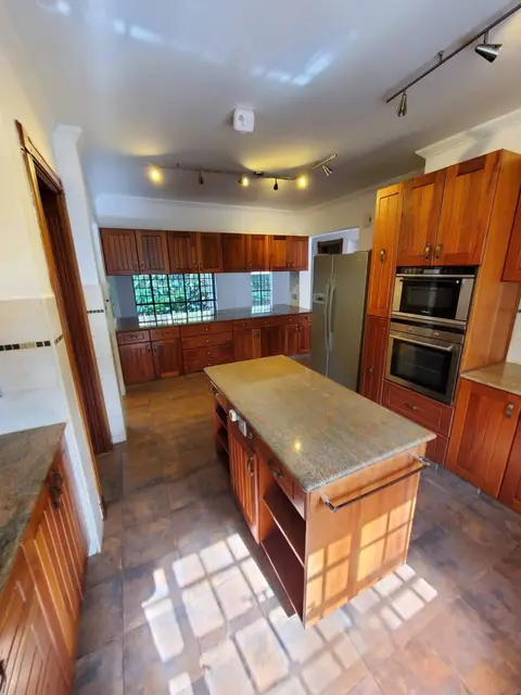 4 Bedroom Villa For Rent In Westlands Spring Valley Off Peponi Road — photo 7