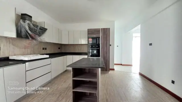 4 Bedroom Apartment With Dsq For Sale In Westlands, General Mathenge Road — photo 8