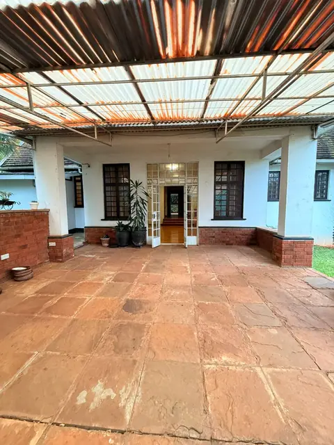 7 Bedroom House For Sale In Runda — photo 2