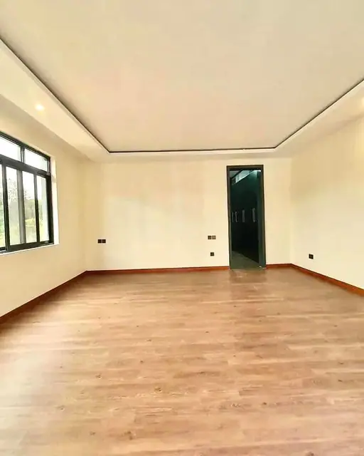 5 Bedroom Townhouse For Sale In Lavington — photo 11