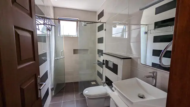 2 Bedroom Apartment For Rent In Parklands, Nairobi — photo 8