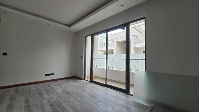 5 Bedroom Villa For Sale In Lavington, Convent Dr — photo 10