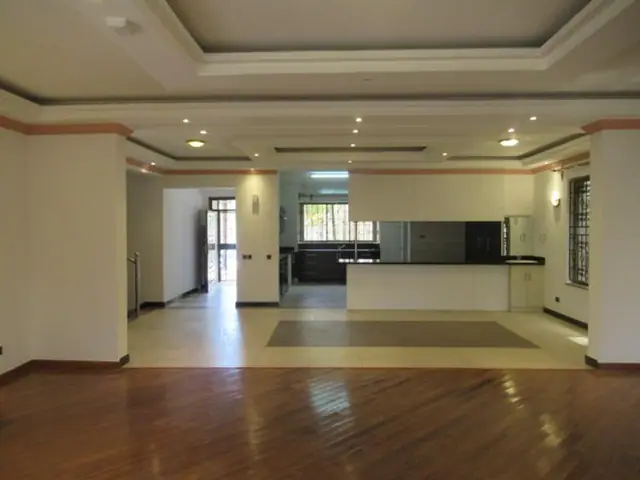 5 Bedroom Townhouse For Sale In Parklands, Nairobi Off Ring Road — photo 23